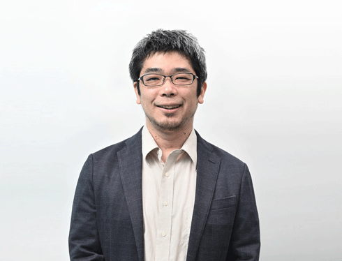 ③杉山博康_プロフィール写真